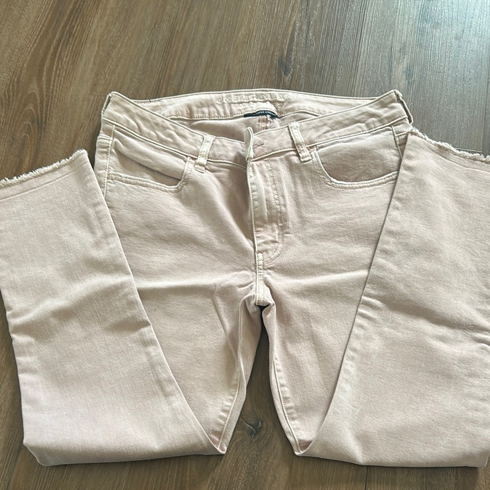 American Eagle Outfitters Pink Ankle Cropped Jeans
